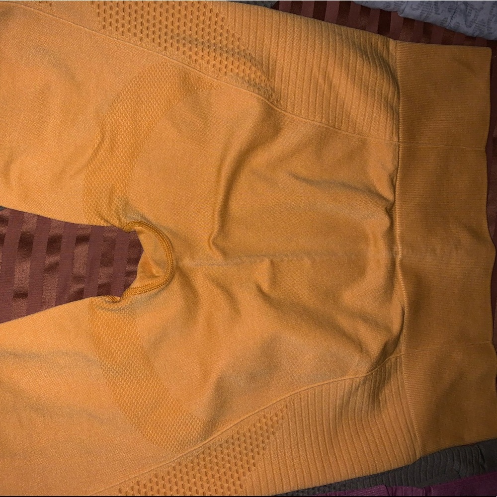GYMSHARK FLAWLESS KNIT TIGHTS DEFECTED - Picture 6 of 8